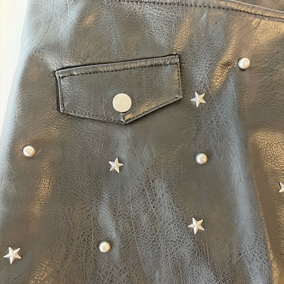 Faux Leather Stud Embellished and Zipper Mini Skirt - Picture 5 of 8